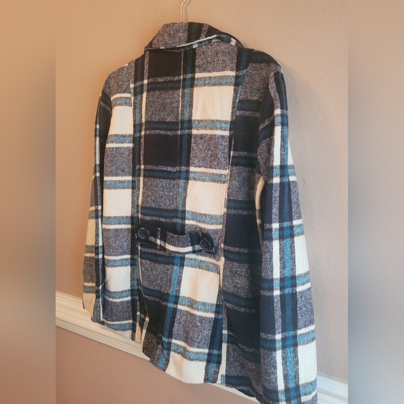 Plaid Pea Coat Trendy Like New - Picture 3 of 7